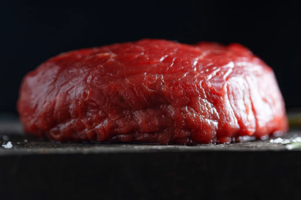 Beef, round, top round roast, boneless, separable lean only, trimmed to 0 fat, select, raw