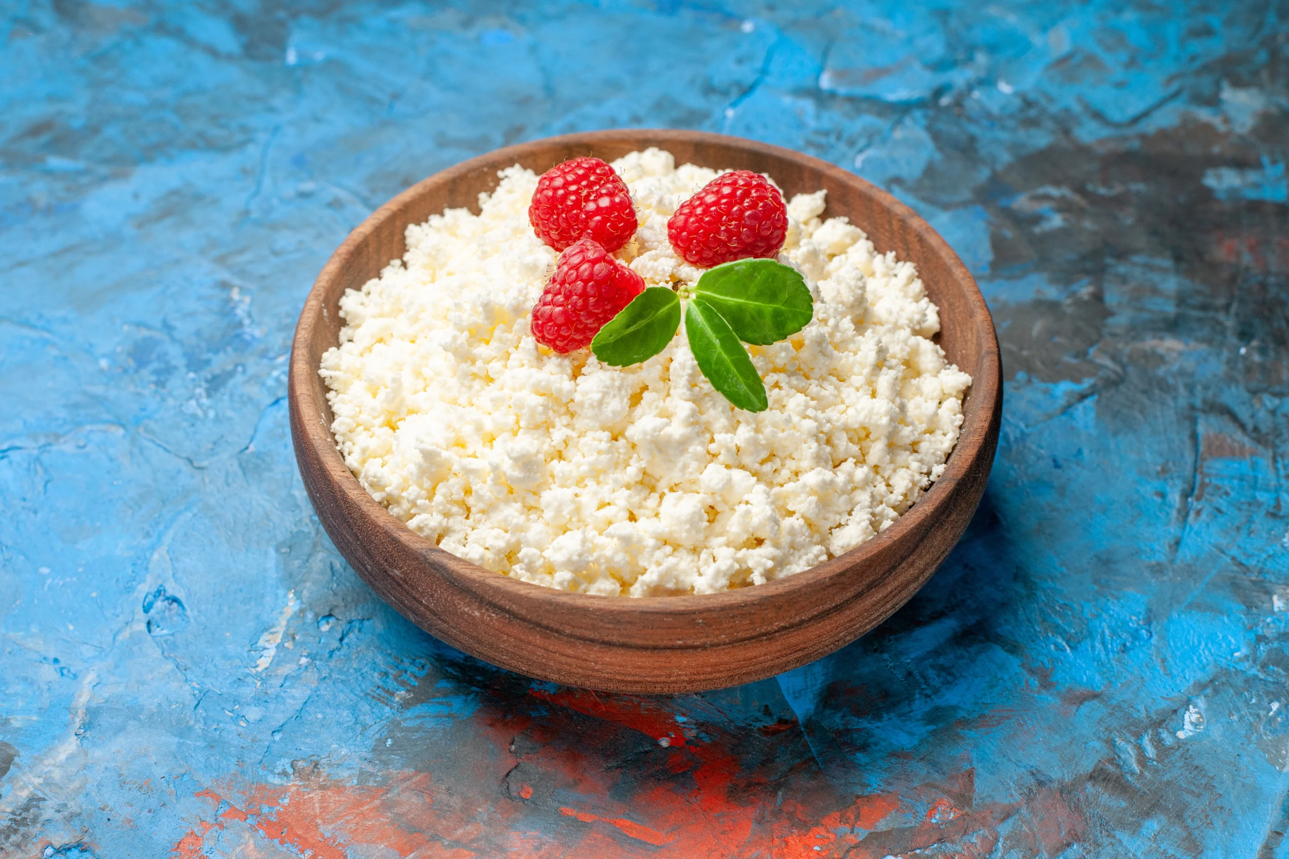 Cottage cheese, full fat, large or small curd