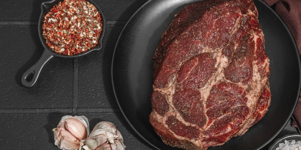Phytonutrients Beef, round, eye of round roast, boneless, separable lean only, trimmed to 0 fat, select, raw