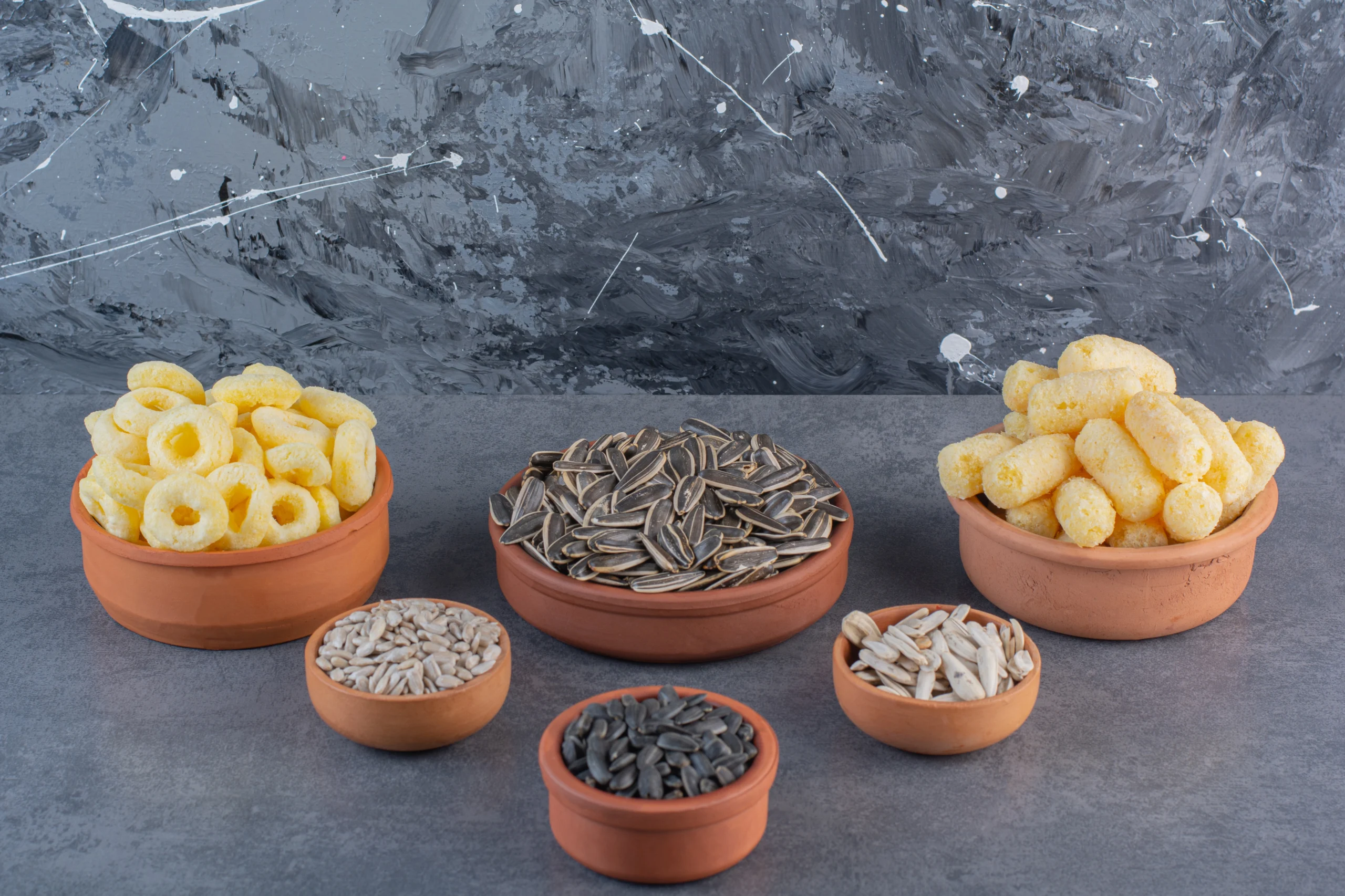 Seeds, sunflower seed kernels, dry roasted, with salt added