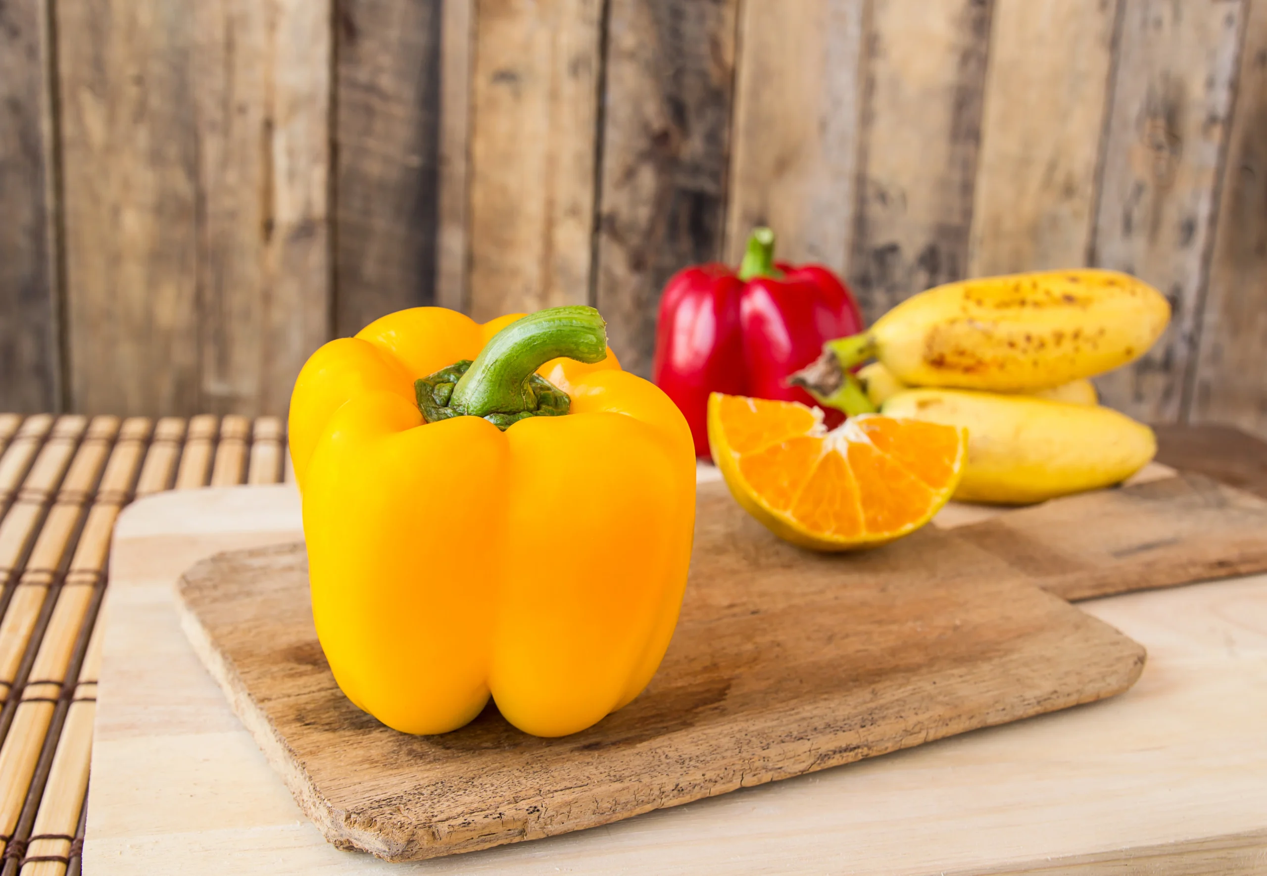 Peppers, bell, orange, raw