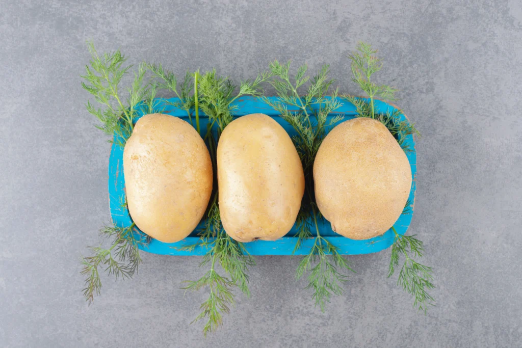 Potatoes, gold, without skin, raw