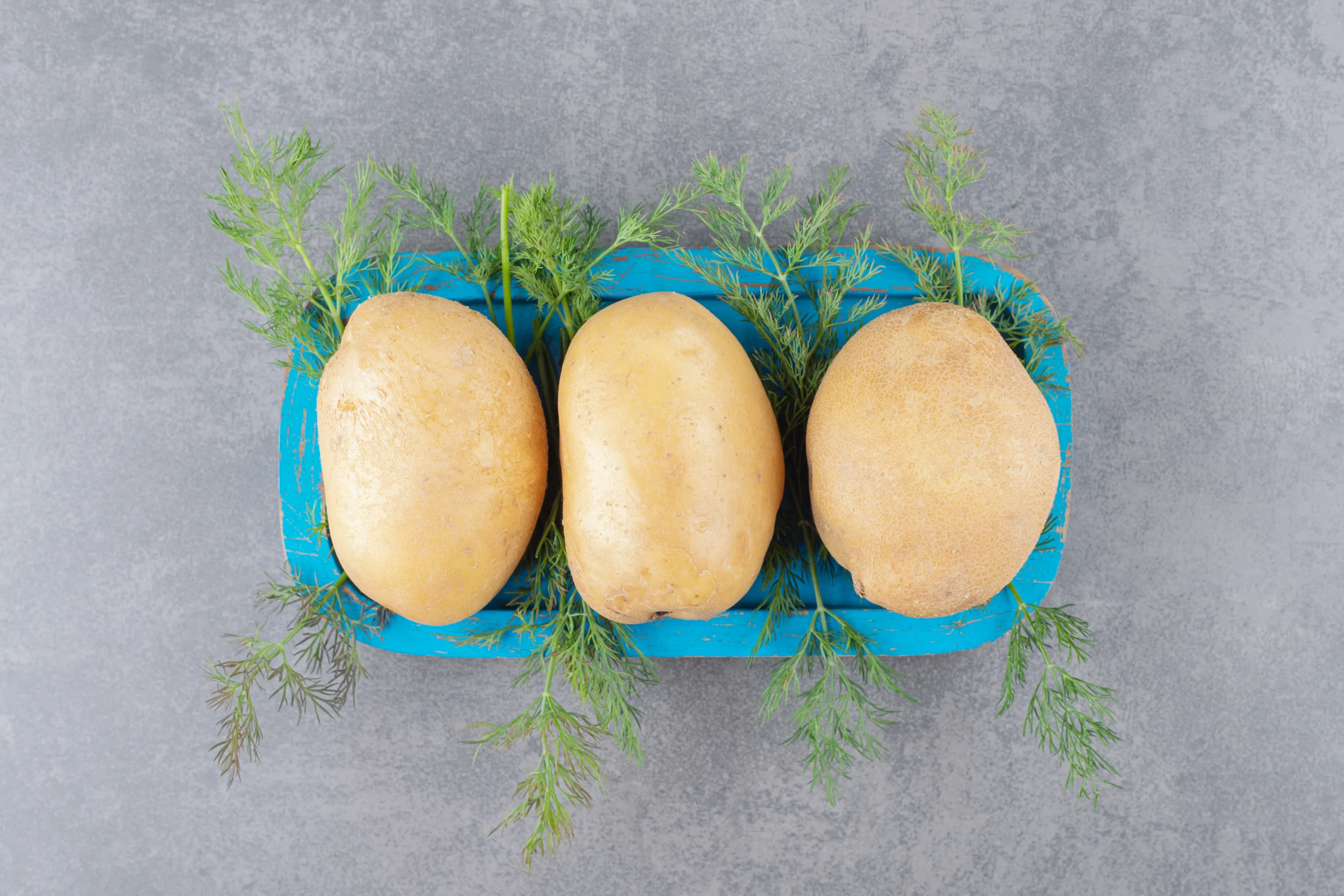 Potatoes, gold, without skin, raw