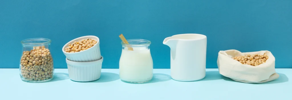 Phytonutrients Soy milk, unsweetened, plain, shelf stable